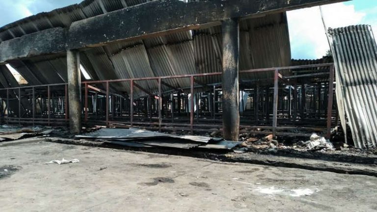 BURUNDI : INCENDIE DE LA PRISON DE GITEGA ’’ le bilan des morts 10 fois plus lourd ’’ BURUNDI : INCENDIE DE LA PRISON DE GITEGA ’’ le bilan des morts 10 fois plus lourd ’’