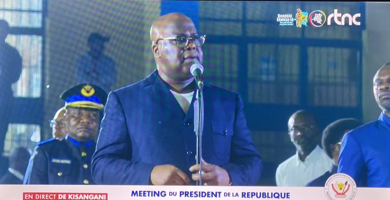 Dossier Constitution : « N’ayez pas peur mes chers compatriotes. Notre constitution n’est pas bonne » Felix Tshisekedi